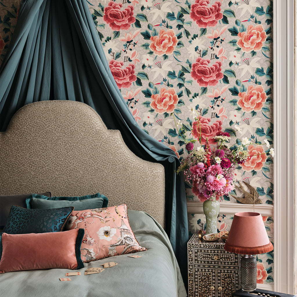 Lavinia wallpaper by Romo in Pink, styled room shot
