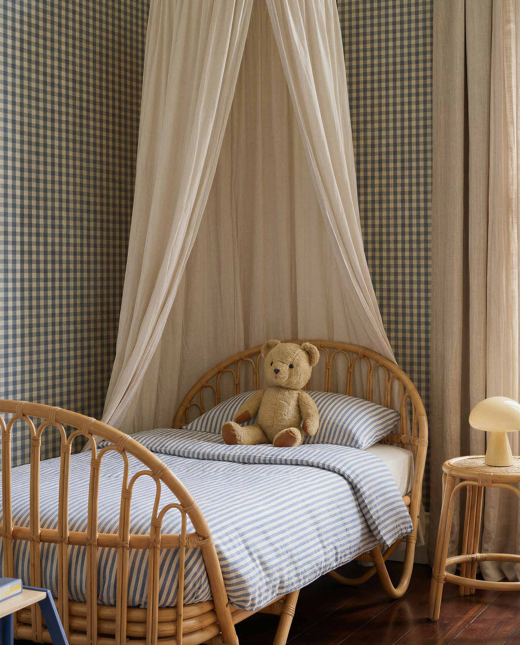 Lunch wallpaper by Coordonné in Blue – Indigo, styled room