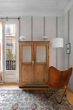 Luz y Sombra wallpaper by Coordonné in Beige, styled room