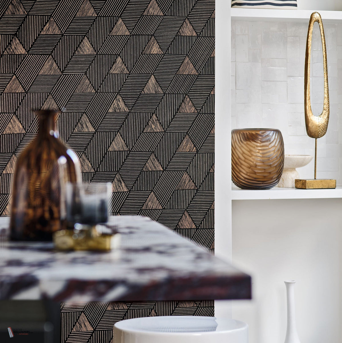 Méroé wallpaper by Casamance in Green – Lichen & Gold, styled room shot