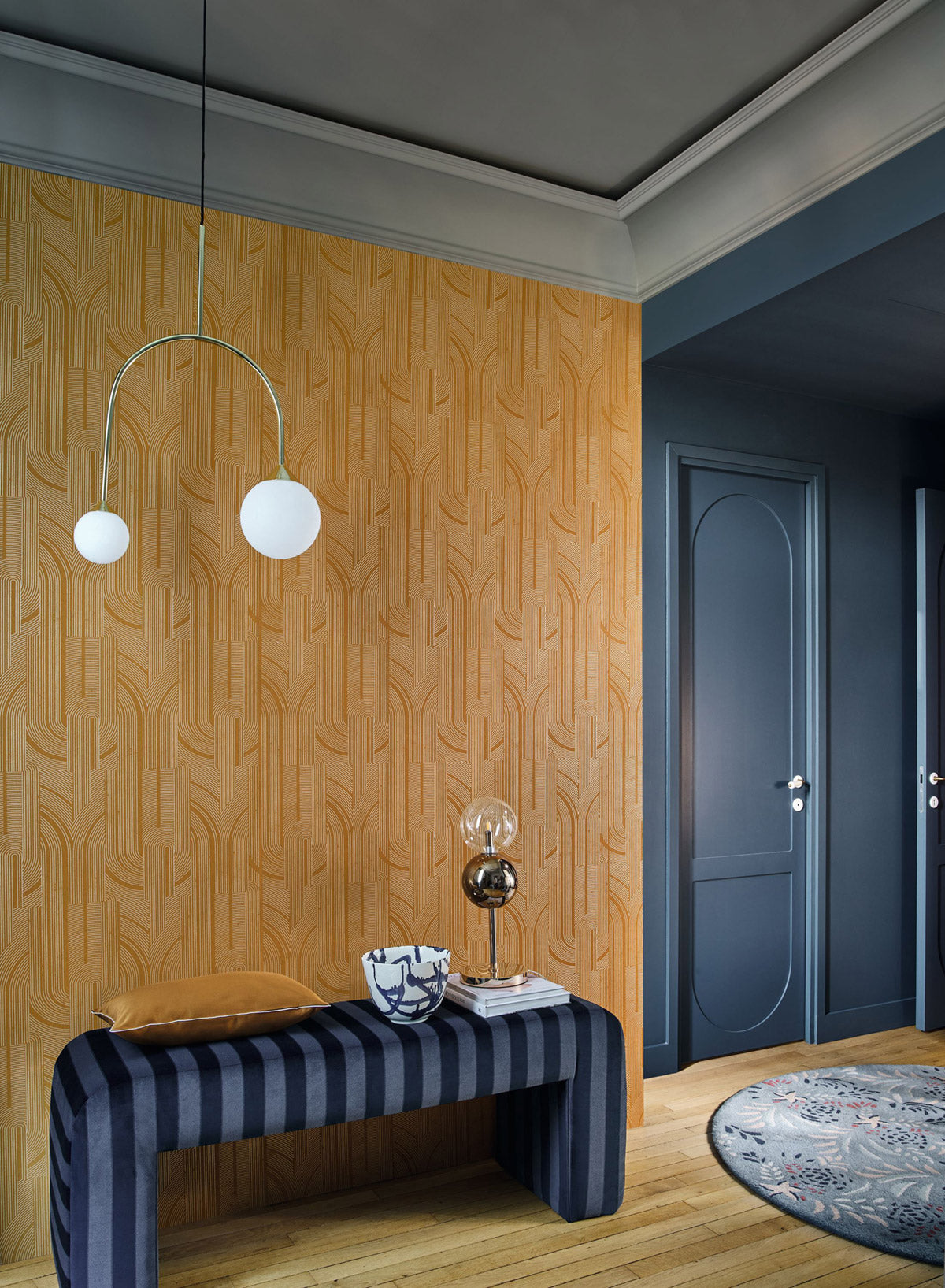 Porte dorée wallpaper by Casamance in Yellow – Amber & Gold, styled room shot