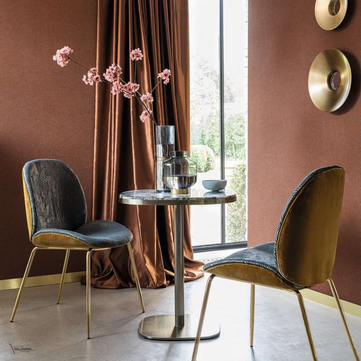 Rhodium wallpaper by Casamance in Brown – Bronze, styled room shot