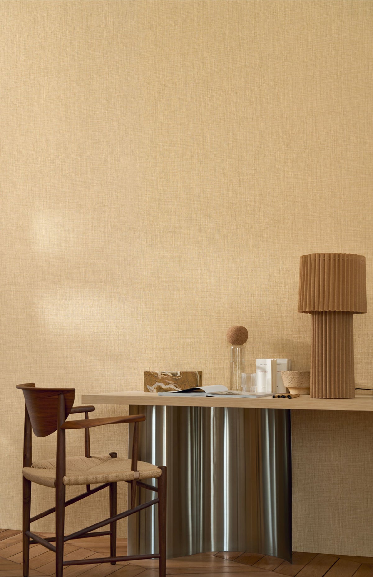Sierra wallpaper by Casamance in Cream – Vanilla, styled room shot