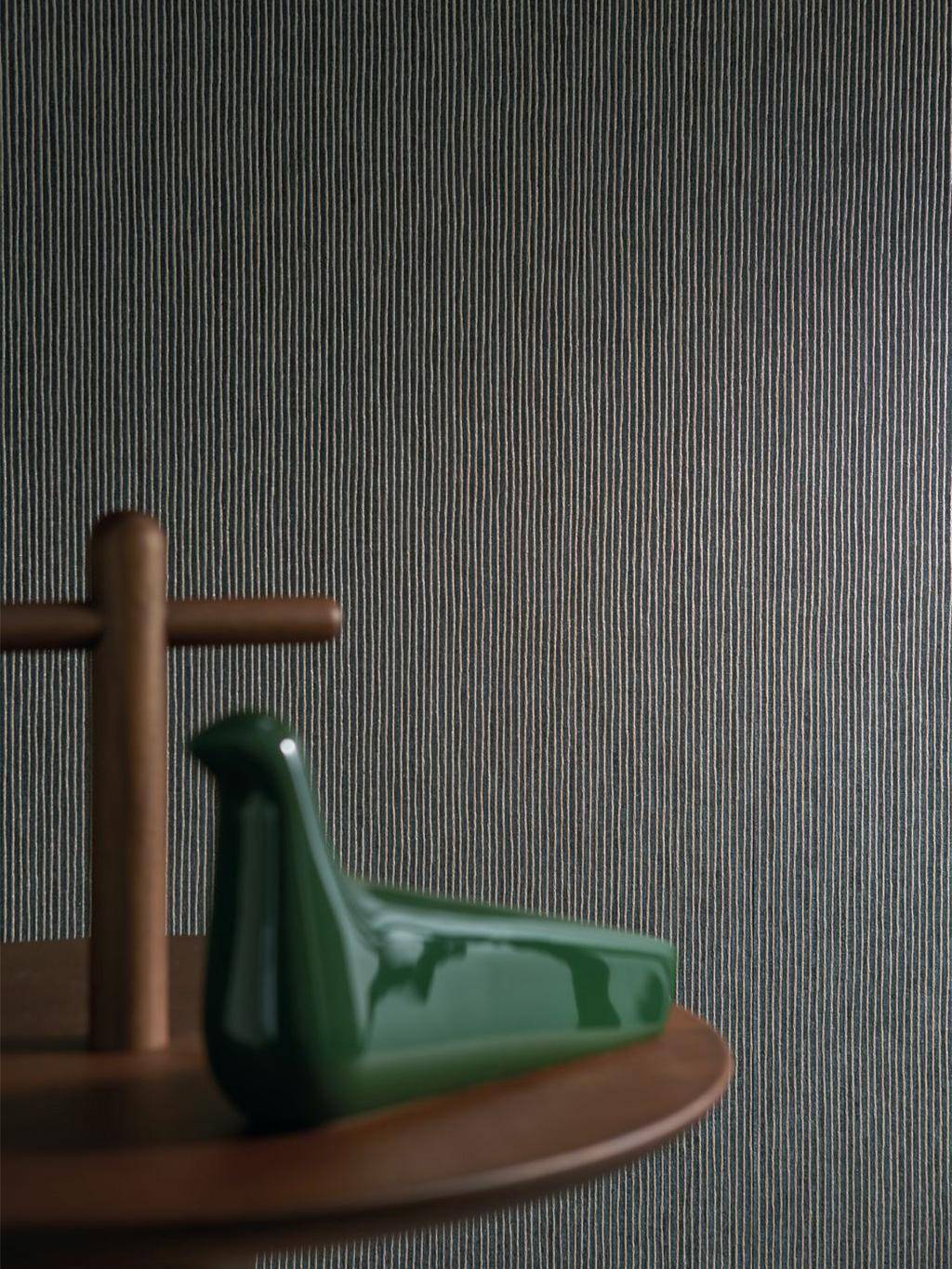 Sulpice wallpaper by Casamance in Grey – Carbon, styled room shot