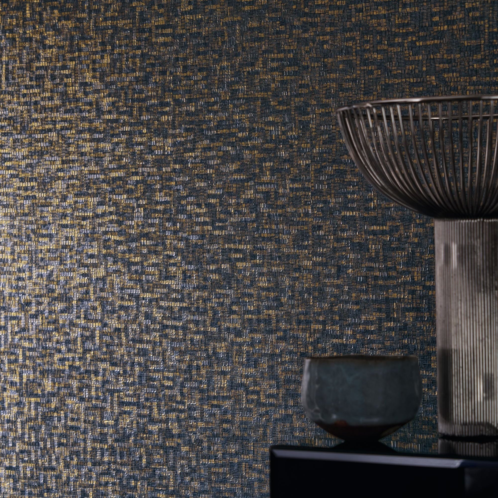 Tessela wallpaper by Casamance in Blue – Navy & Gold, styled room shot