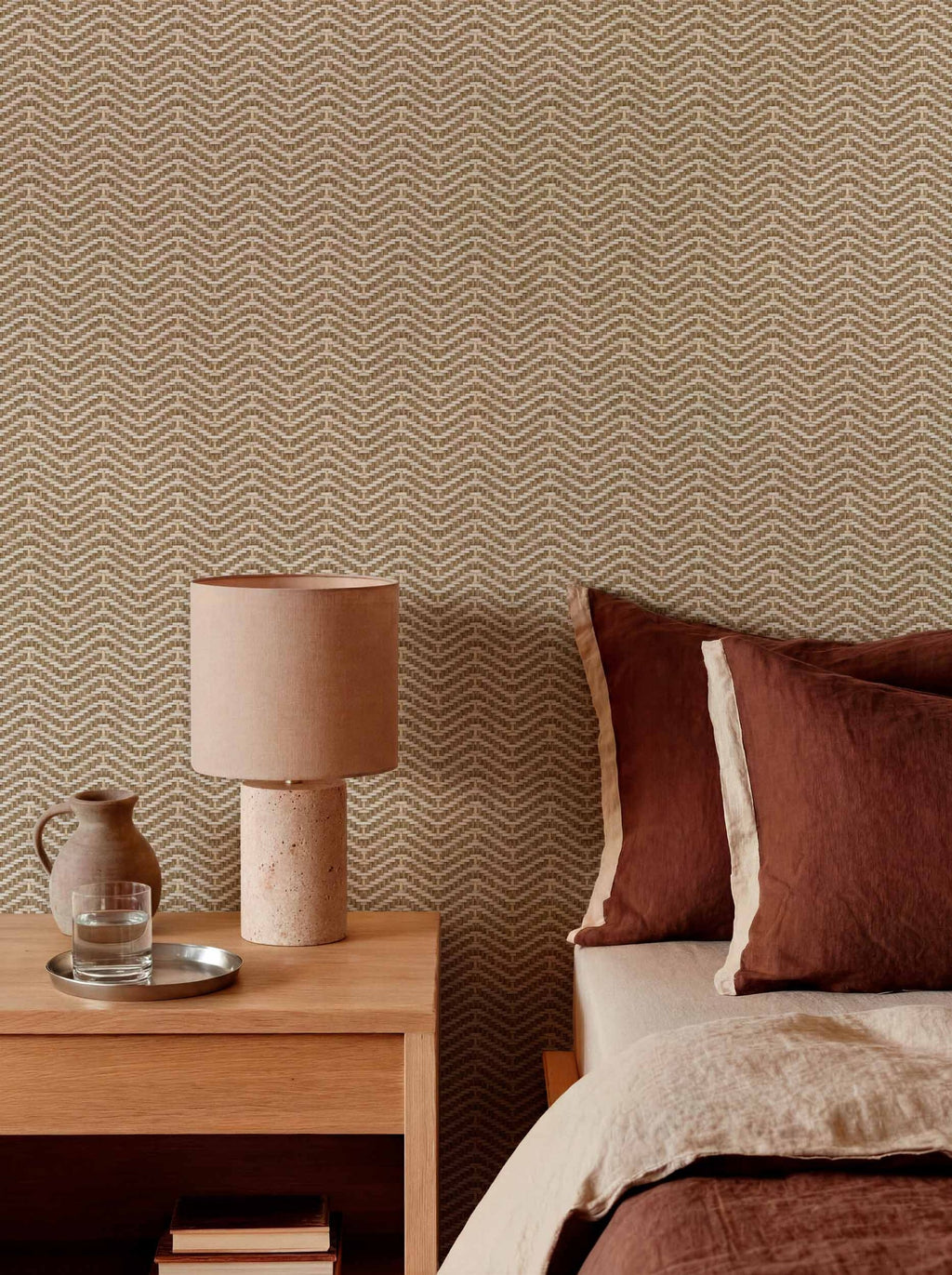 Zigzagueo wallpaper by Coordonné in Beige, styled room