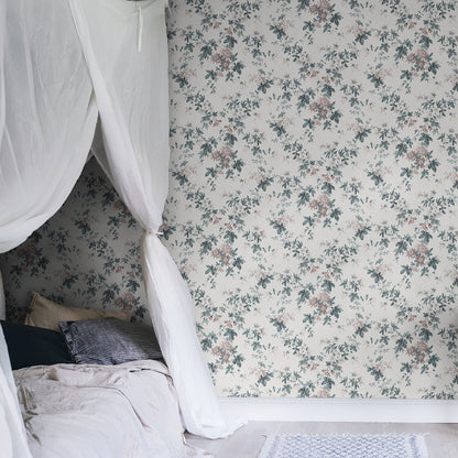 Sandra - Powder White - Wallpaper Trader
