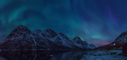 Northern Lights - Space - Wallpaper Trader